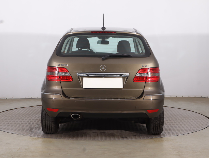 Mercedes-Benz B, 2011