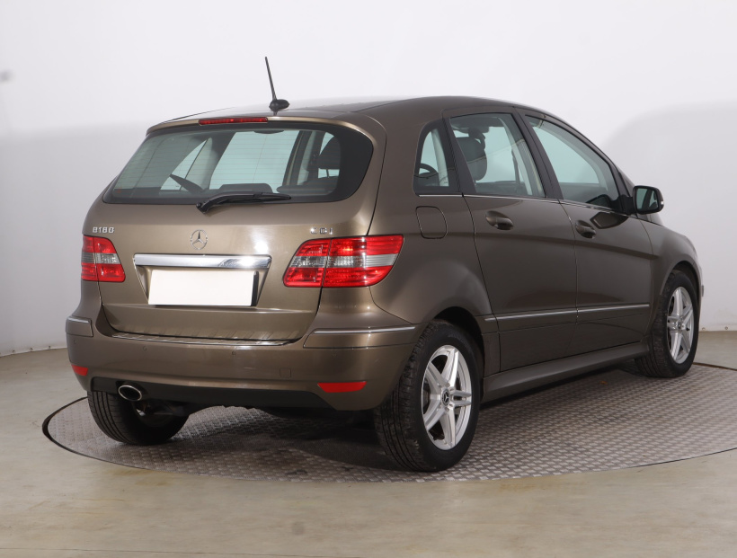 Mercedes-Benz B, 2011