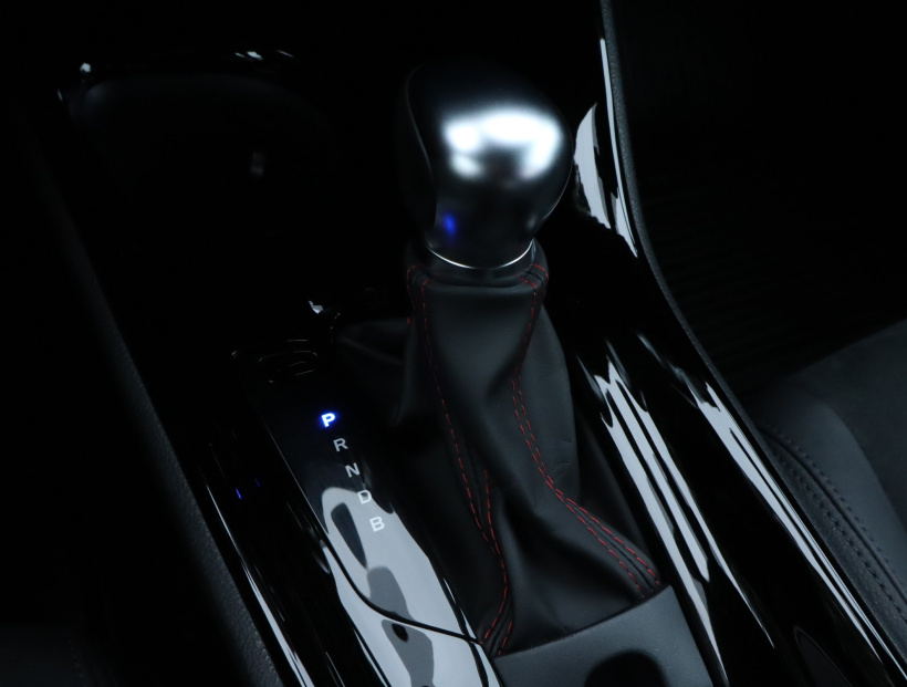 Toyota C-HR, 2023
