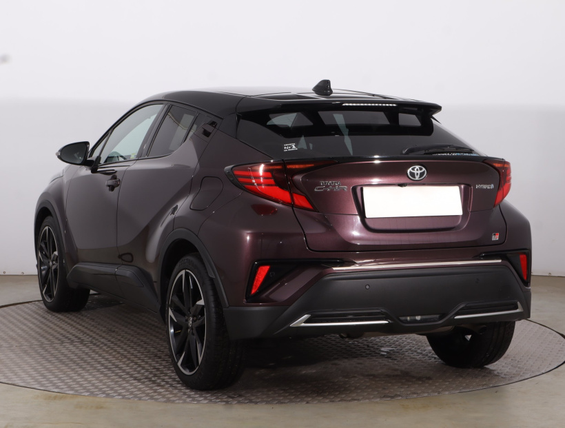 Toyota C-HR, 2023