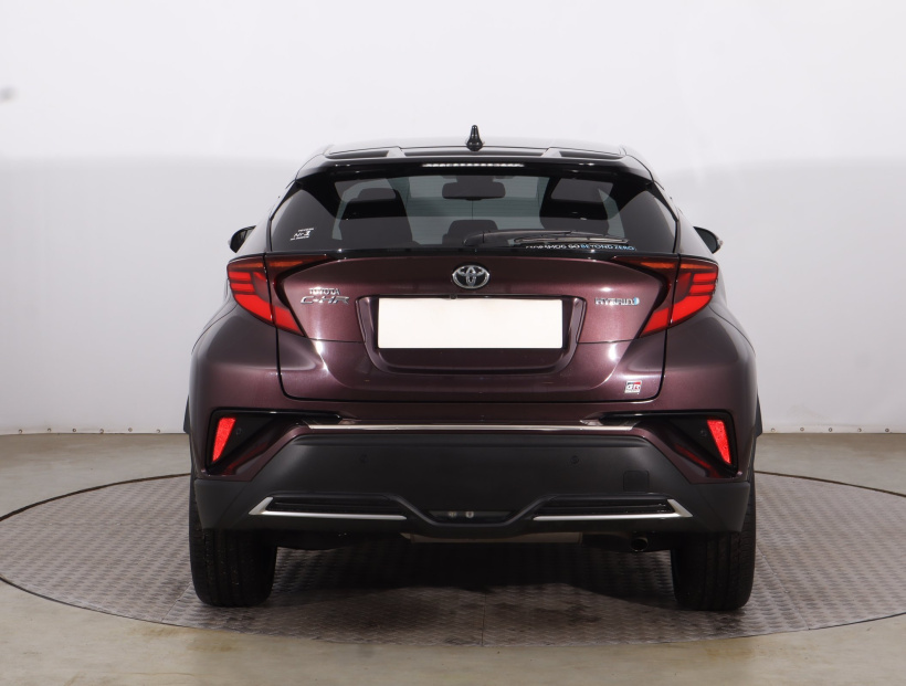 Toyota C-HR, 2023