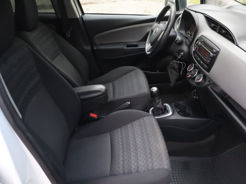Toyota Yaris, 2016