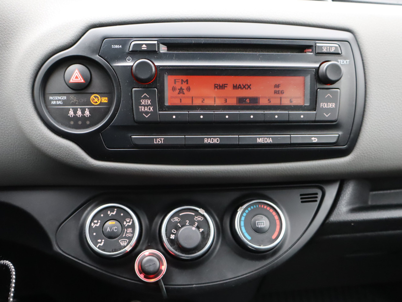 Toyota Yaris, 2016