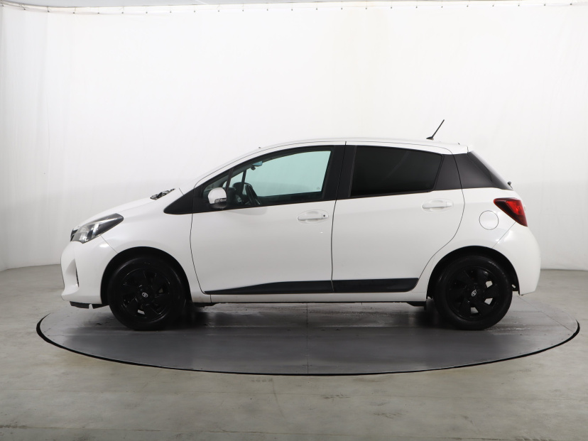 Toyota Yaris, 2016
