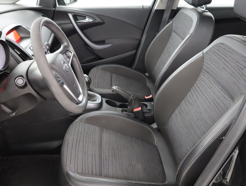 Opel Astra, 2016