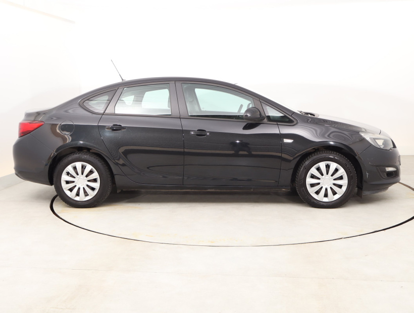Opel Astra, 2016