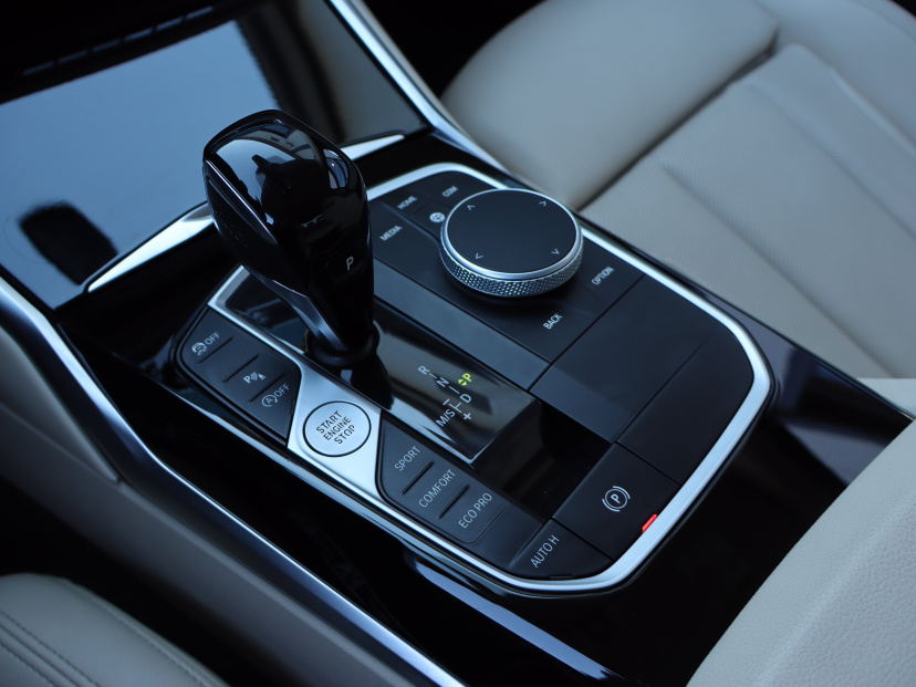 BMW 3, 2021