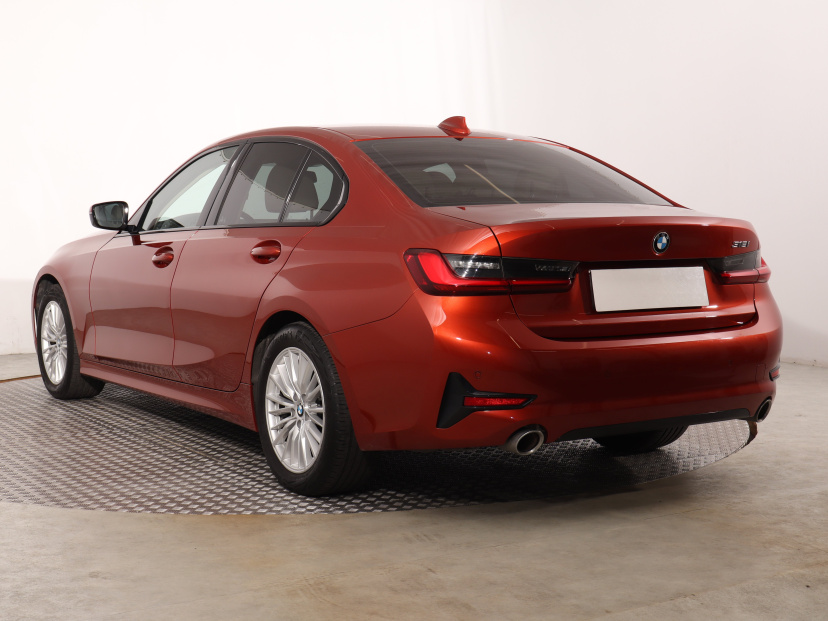 BMW 3, 2021