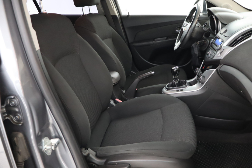 Chevrolet Cruze, 2012