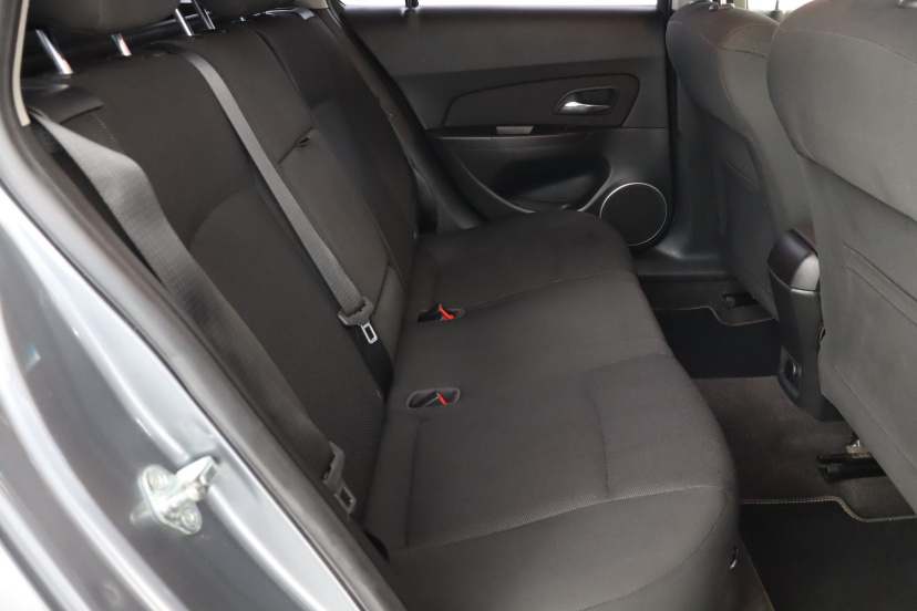 Chevrolet Cruze, 2012