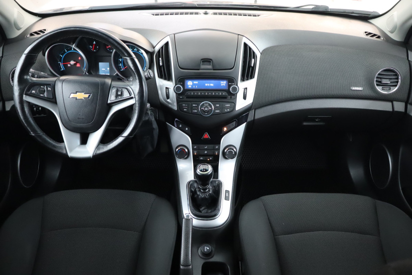 Chevrolet Cruze, 2012