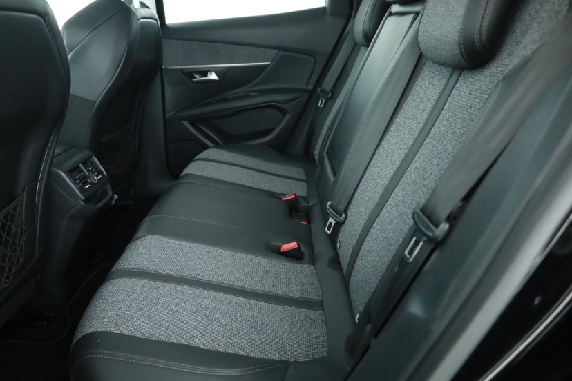 Peugeot 3008, 2017