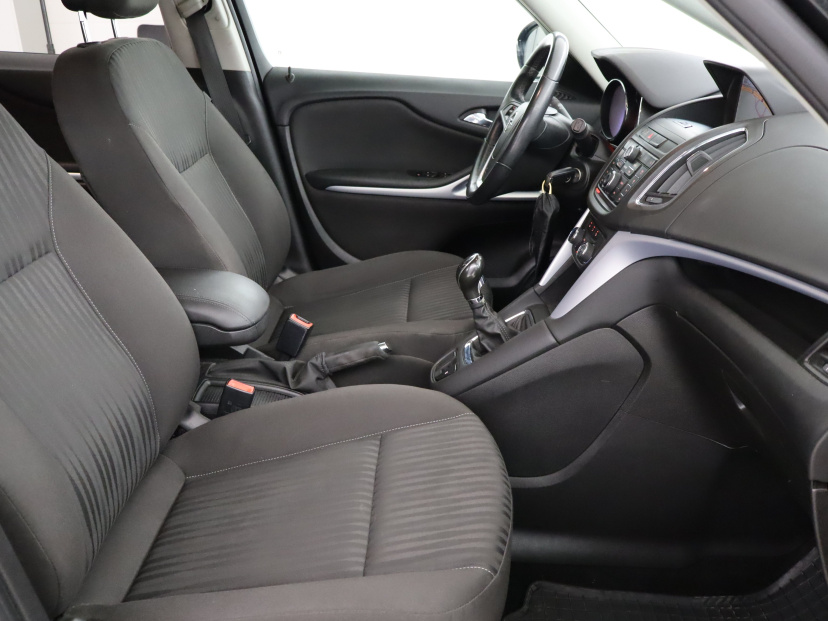 Opel Zafira, 2013