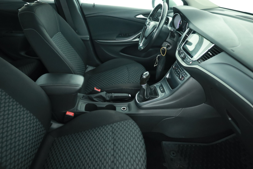 Opel Astra, 2017