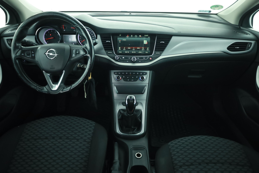 Opel Astra, 2017