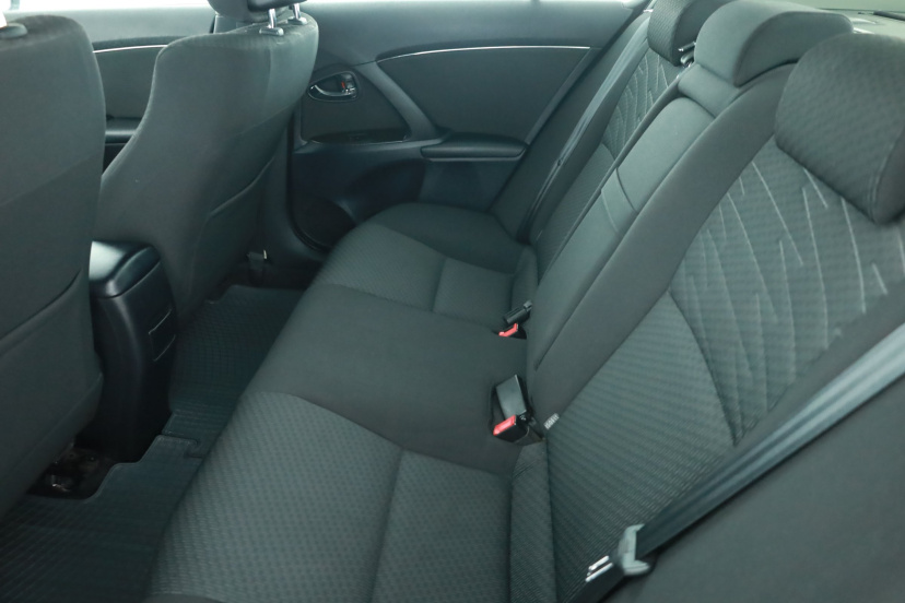 Toyota Avensis, 2009