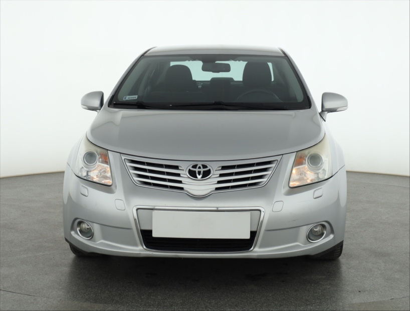 Toyota Avensis, 2009