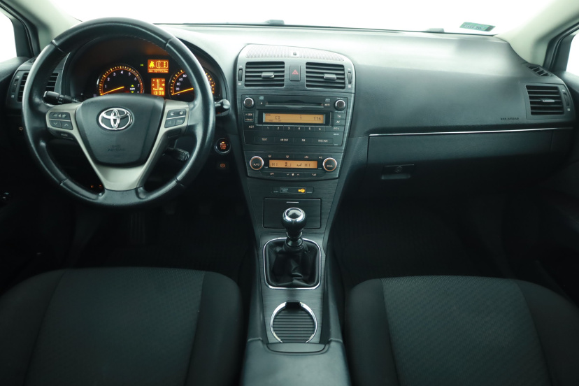Toyota Avensis, 2009