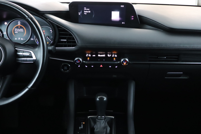 Mazda 3, 2020