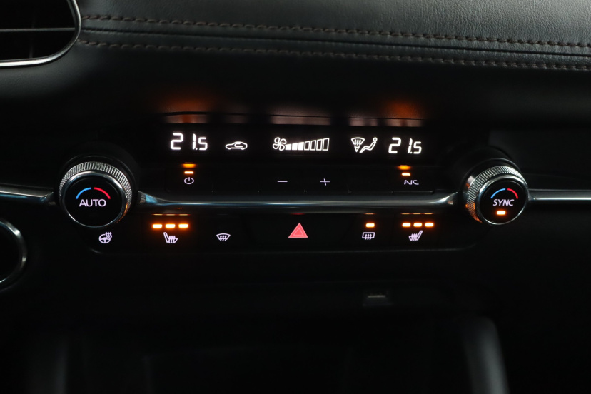 Mazda 3, 2020
