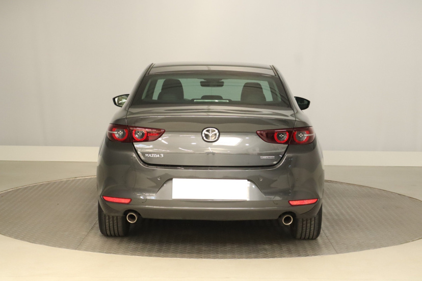 Mazda 3, 2020