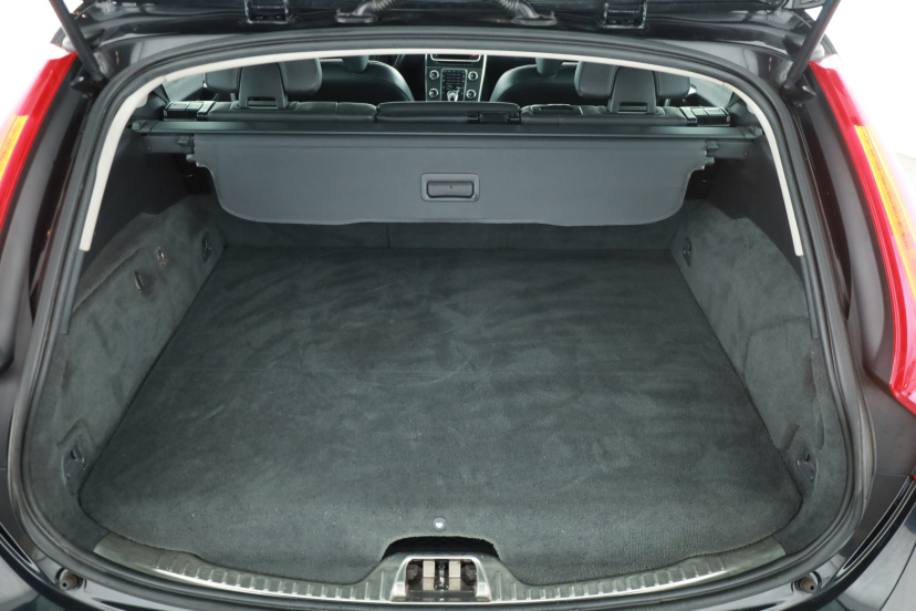 Volvo V60, 2015