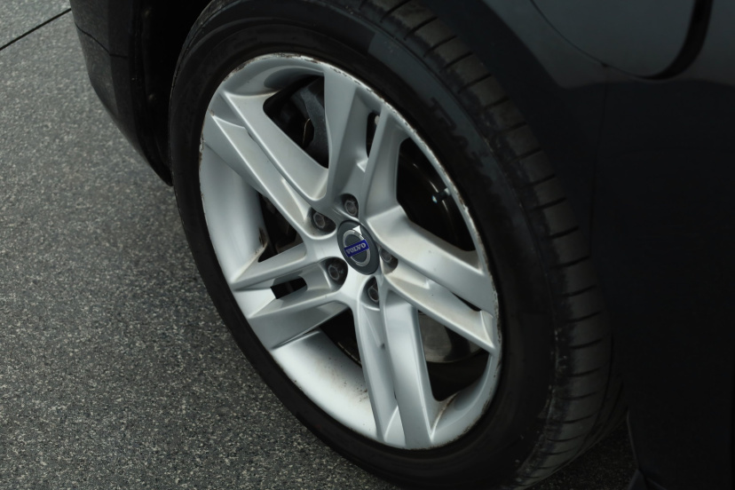 Volvo V60, 2015