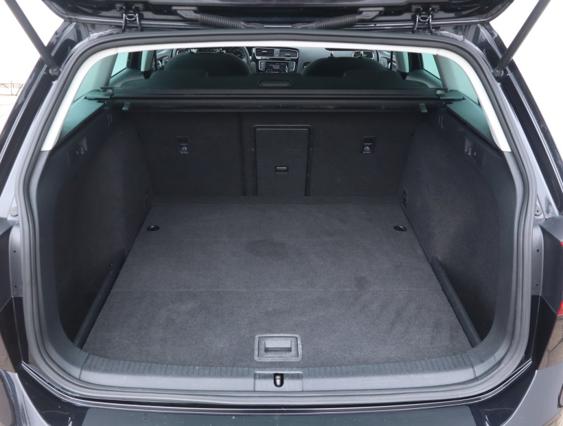 Volkswagen Golf, 2014