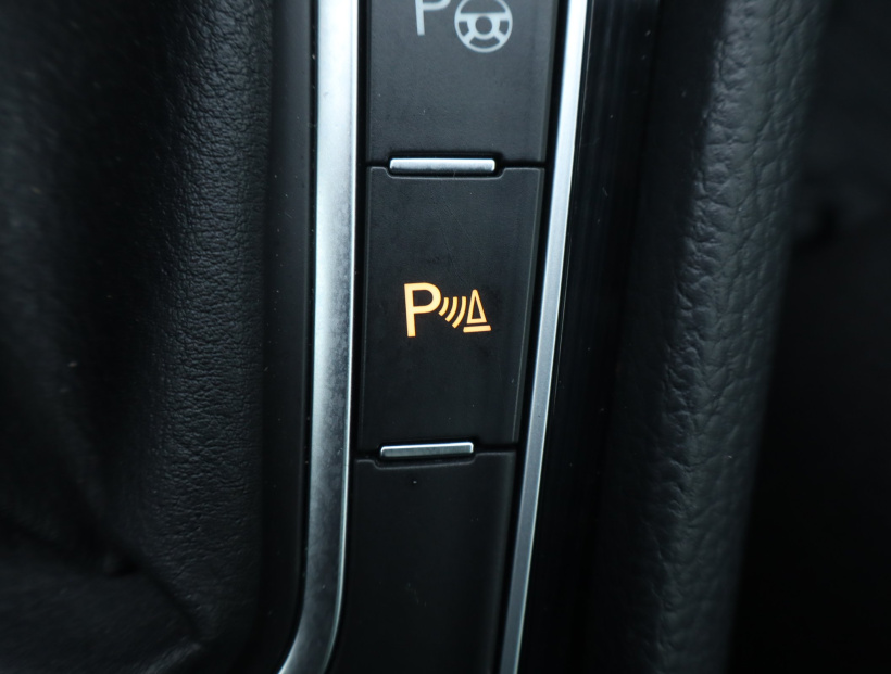 Volkswagen Golf, 2014