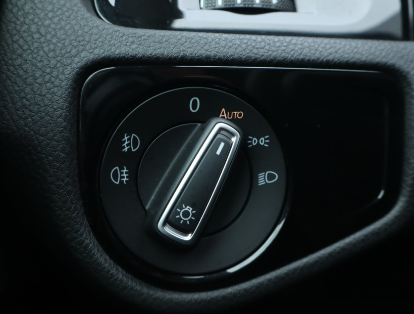 Volkswagen Golf, 2014