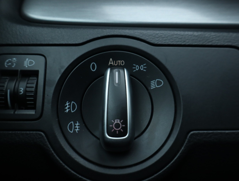 Volkswagen Passat, 2012