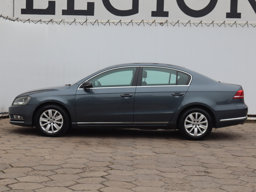 Volkswagen Passat, 2012