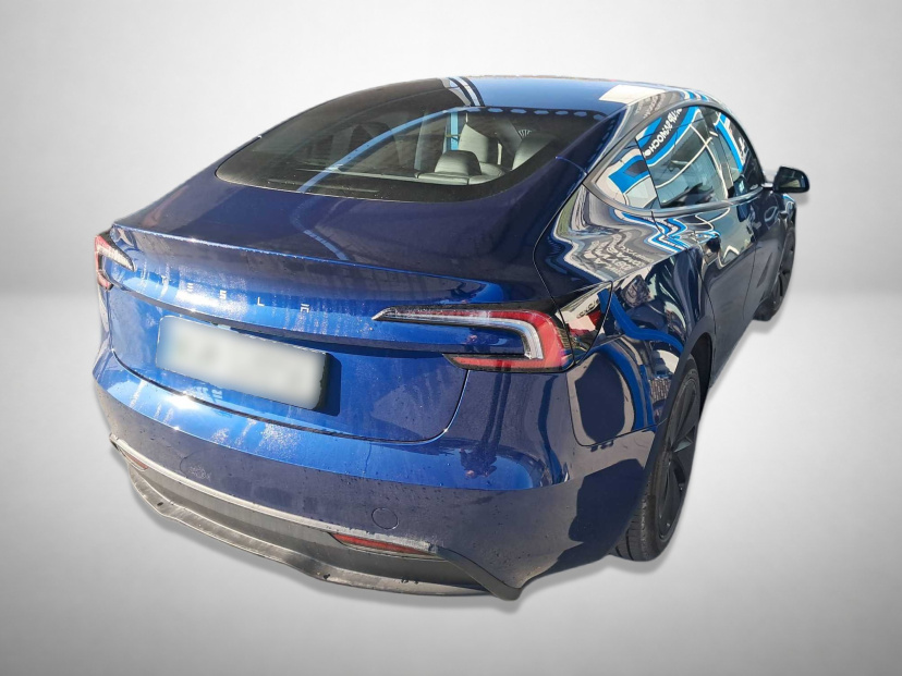 Tesla Model 3, 2023