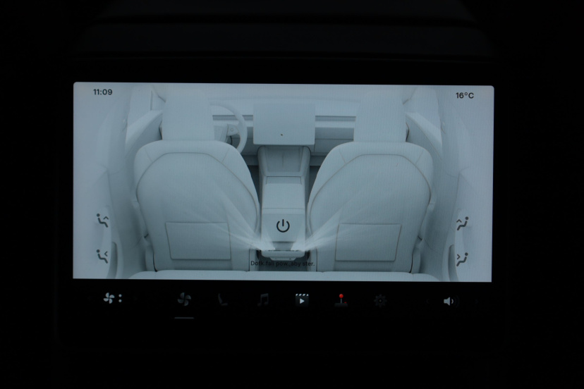 Tesla Model 3, 2023