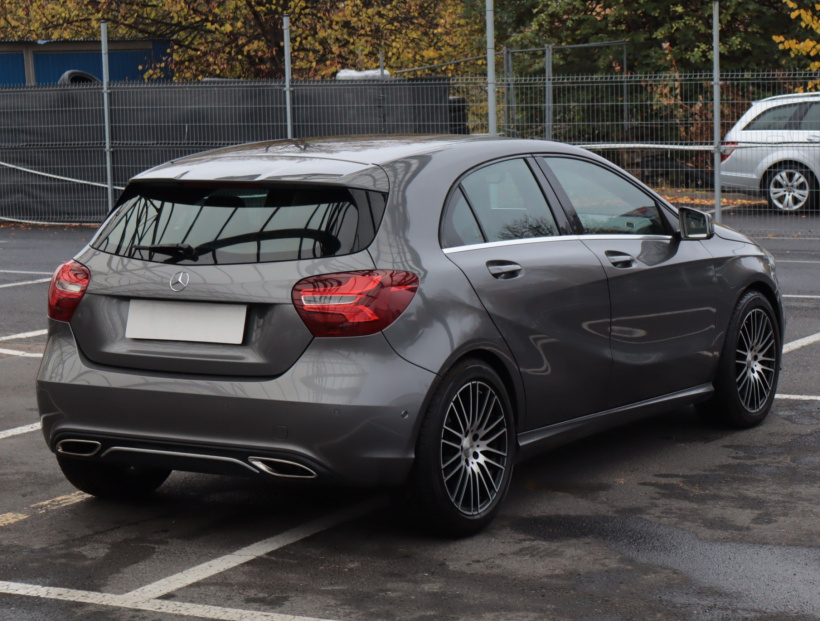 Mercedes-Benz A, 2016