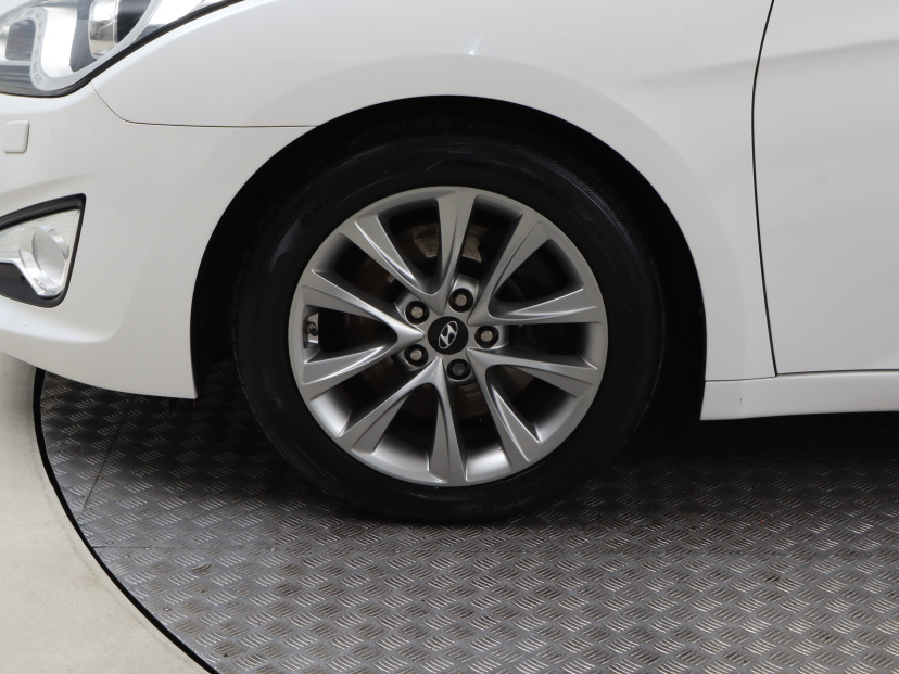 Hyundai i40, 2014