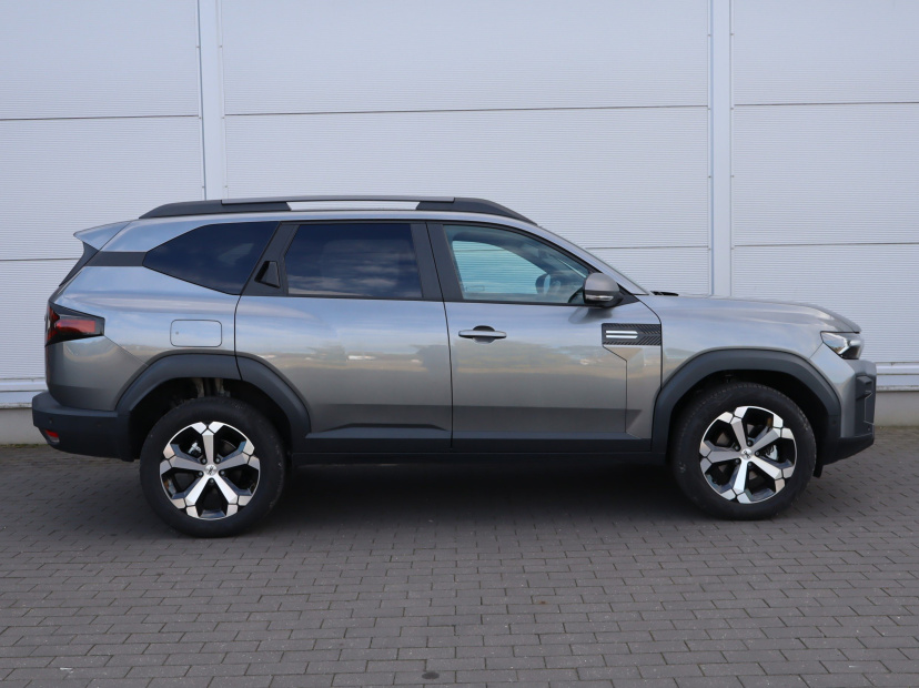 Dacia Bigster, 2025