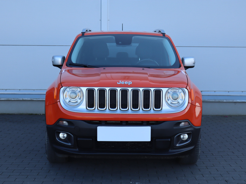 Jeep Renegade, 2015