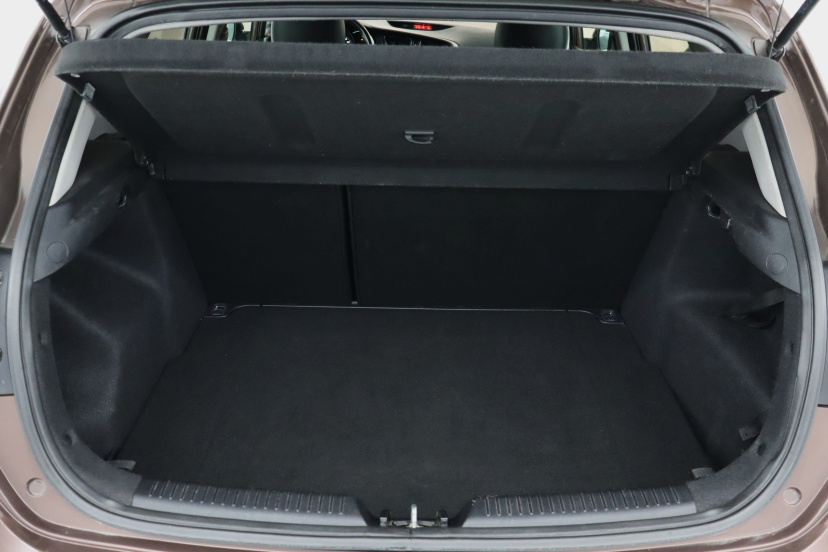 Kia Ceed, 2013