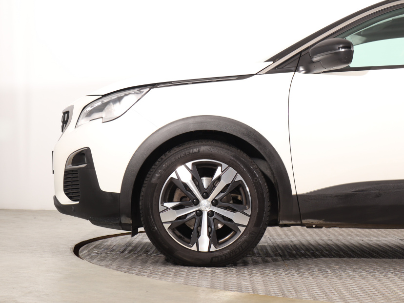 Peugeot 5008, 2020