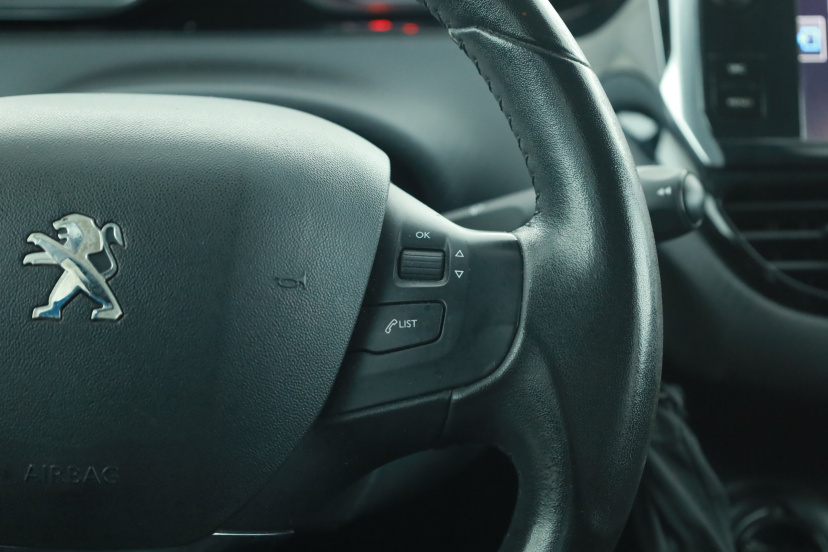 Peugeot 2008, 2017