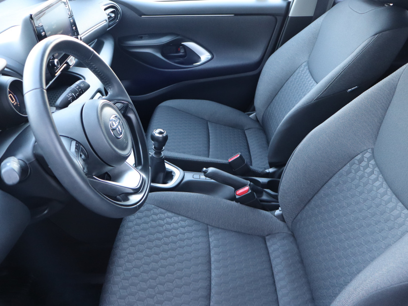 Toyota Yaris, 2024