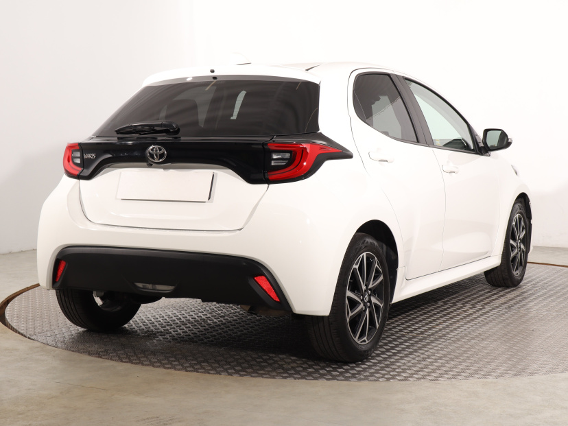 Toyota Yaris, 2024