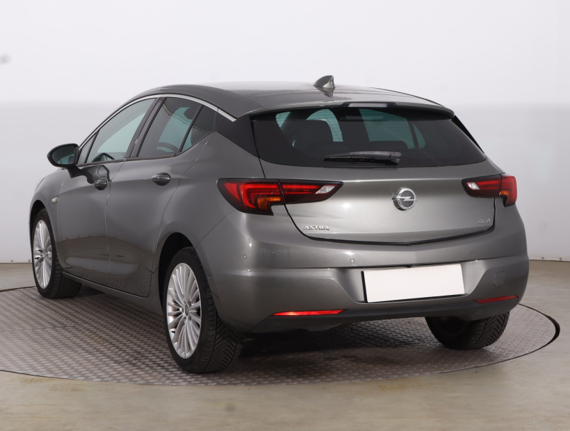 Opel Astra, 2016