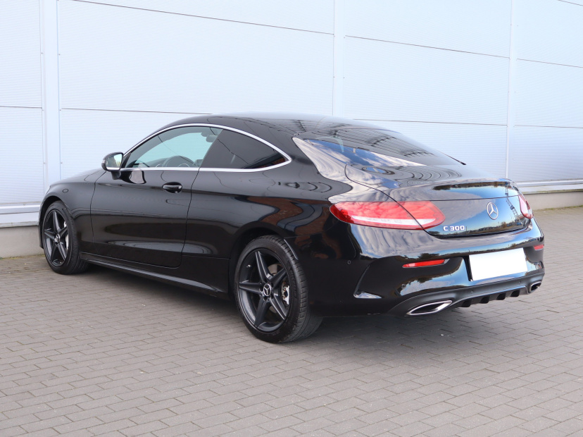 Mercedes-Benz C, 2016