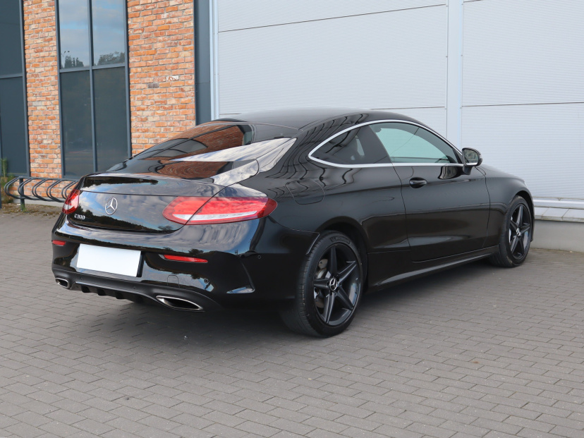Mercedes-Benz C, 2016