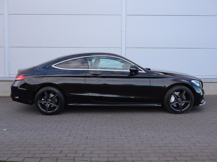 Mercedes-Benz C, 2016