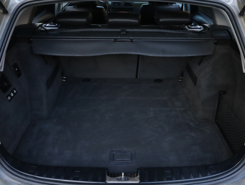BMW 3, 2006