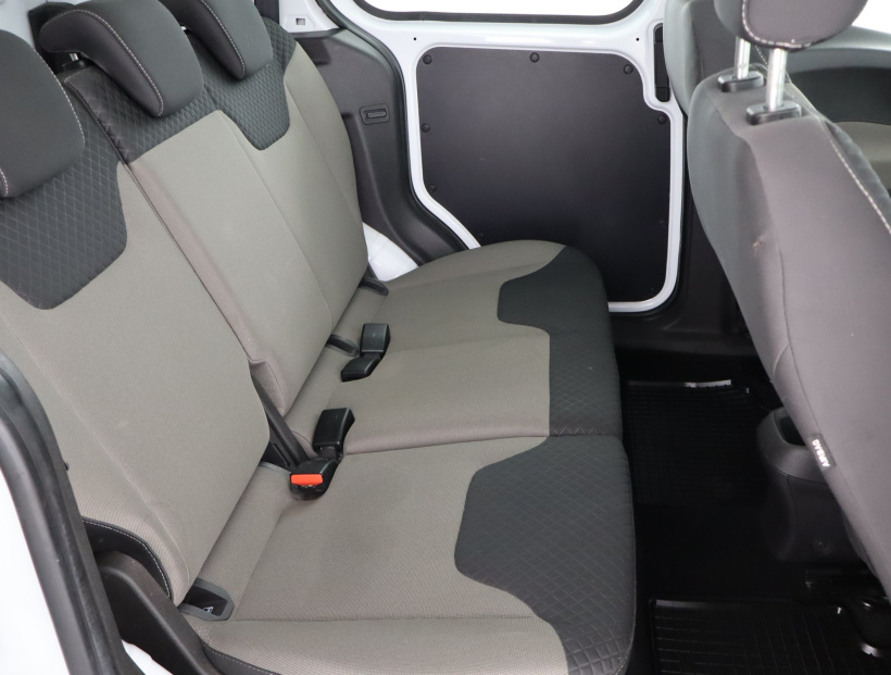 Ford Transit Courier, 2017