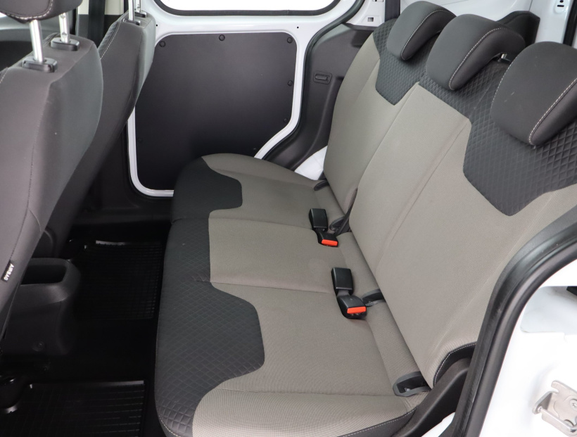 Ford Transit Courier, 2017